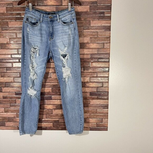 JUDY BLUE BOYFRIEND FIT WOMEN'S BLUE JEANS DISTRESSED SIZE 5/27 Light Wash - Picture 1 of 7